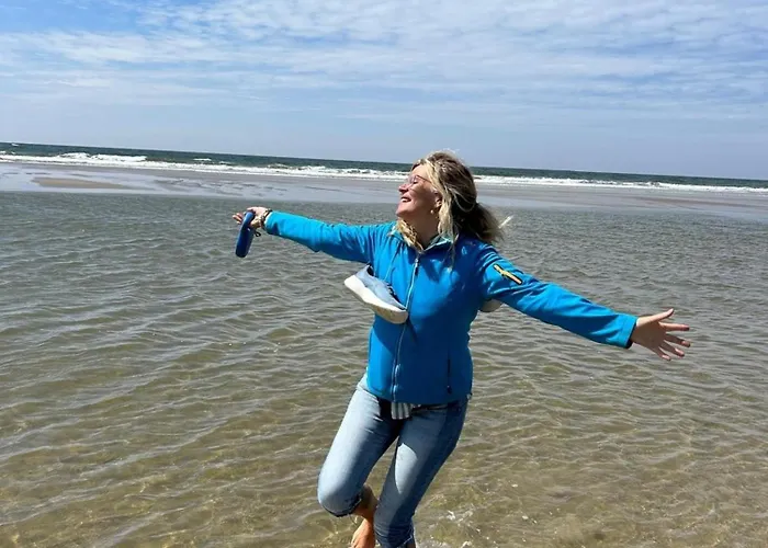 N 9strandnahes, Hunde-familienfreundliches Ferienhaus *