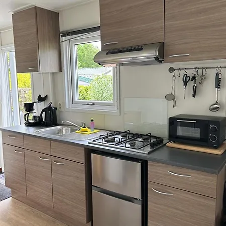 N 9strandnahes, Hunde-familienfreundliches Semesterbostad